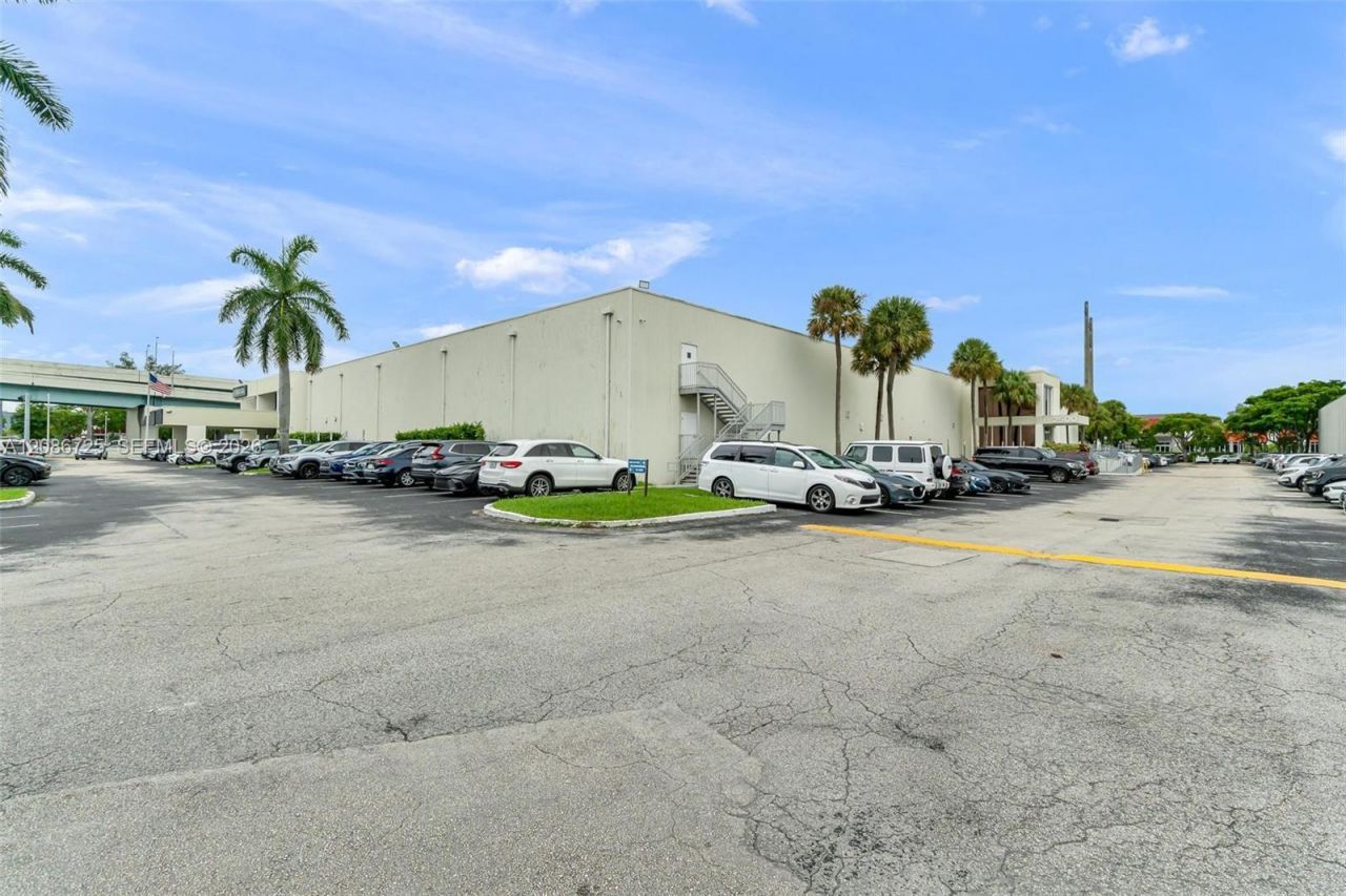 2500 NW 79th Ave, Doral, FL 33122 Photo