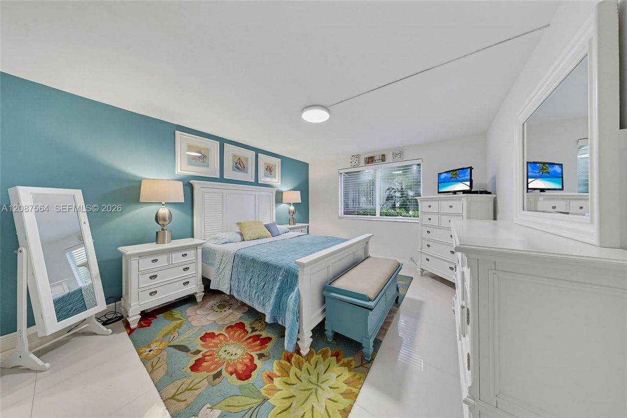 240 Galen Dr, Unit 110, Key Biscayne, FL 33149 Photo