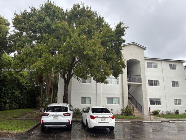 3700 N 56 Ave, Unit 1012, Hollywood, FL 33021