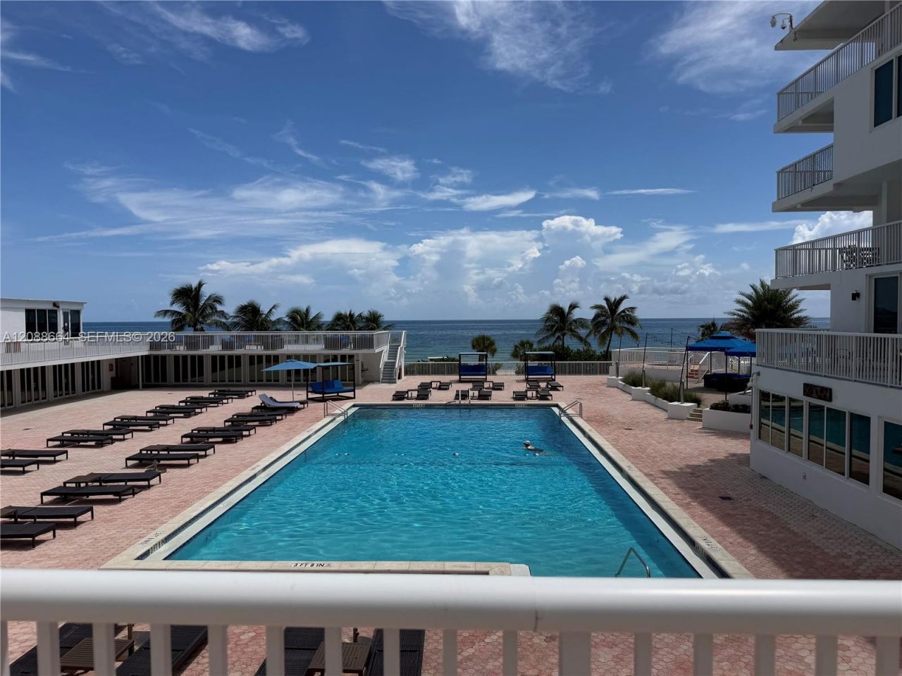 5401 Collins Ave, Unit 826, Miami Beach, FL 33140 Photo