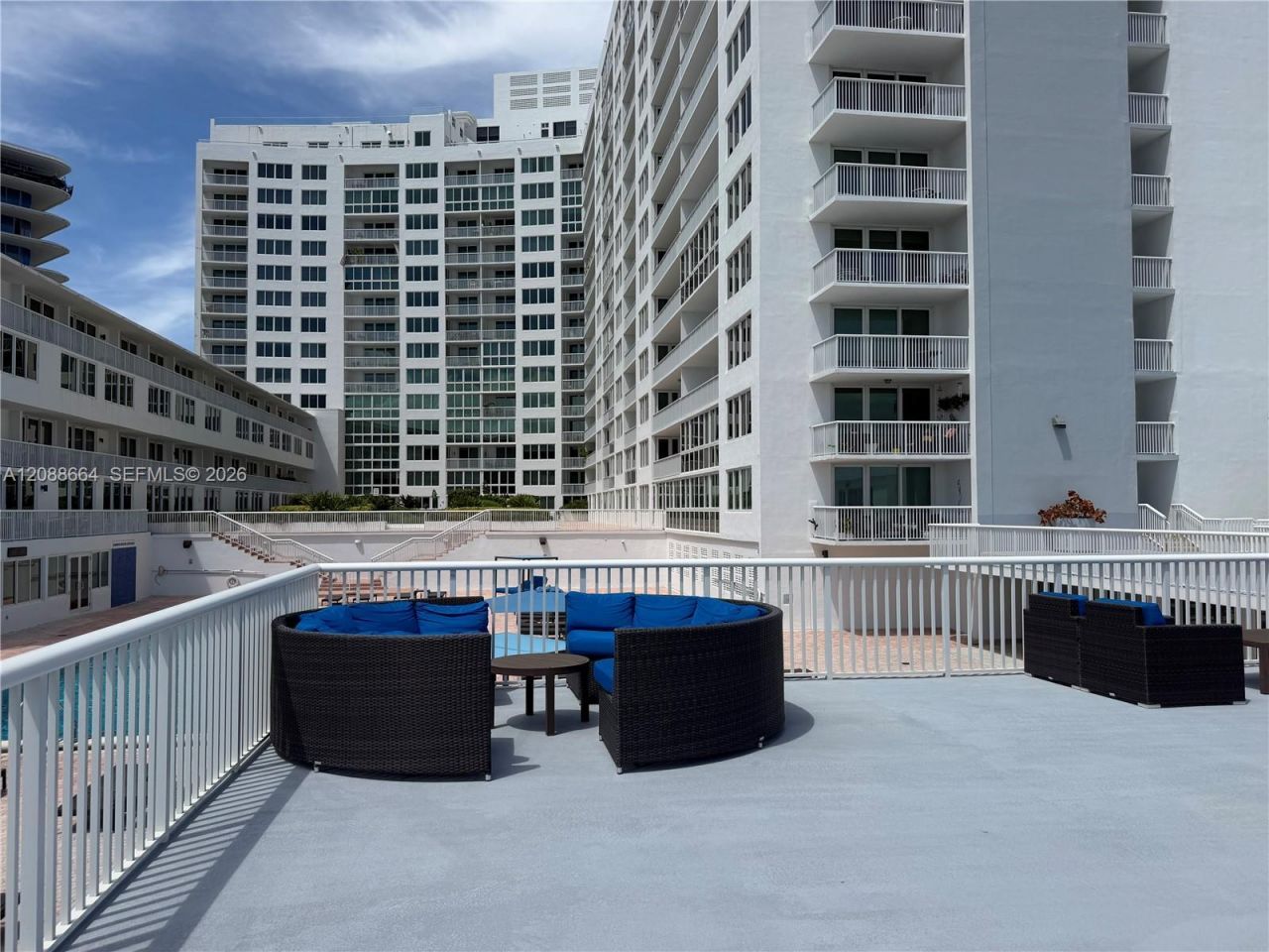 5401 Collins Ave, Unit 826, Miami Beach, FL 33140 Photo