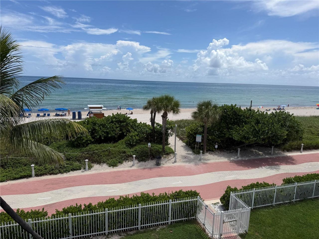 5401 Collins Ave, Unit 826, Miami Beach, FL 33140 Photo