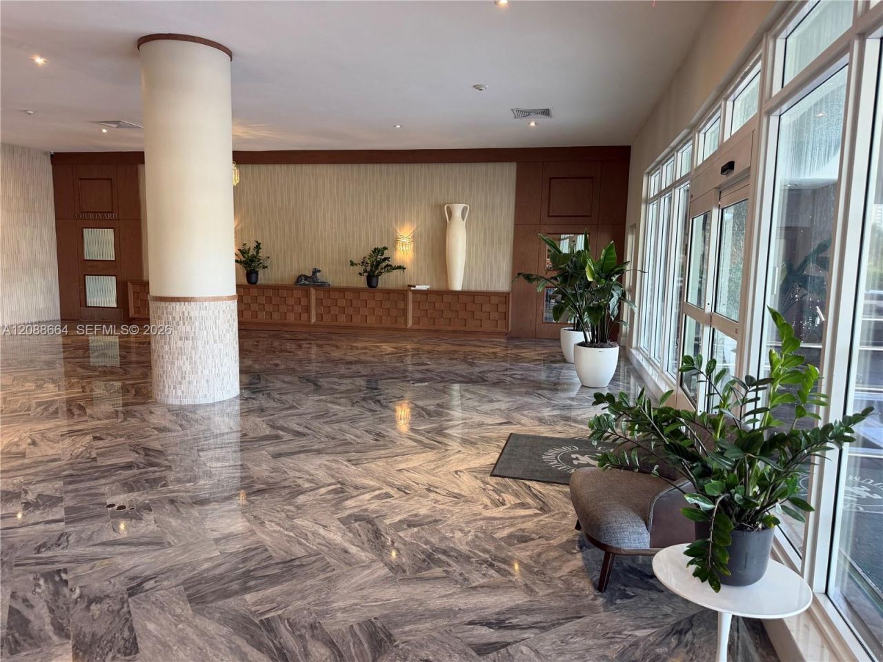 5401 Collins Ave, Unit 826, Miami Beach, FL 33140 Photo