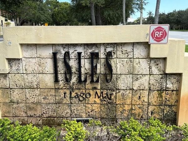 457 Vista Isles Dr , Unit 2114, Sunrise, FL 33325