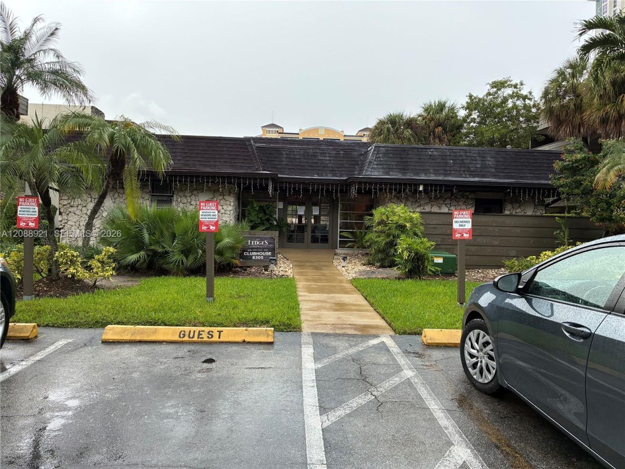 8325 SW 72nd Ave, Unit 305C, Miami, FL 33143 Photo