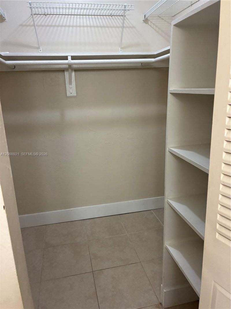 8325 SW 72nd Ave, Unit 305C, Miami, FL 33143 Photo