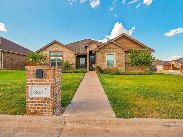 866 Great Waters Drive , Abilene, TX 79602