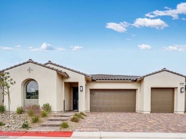 366 Tigullio Avenue , Henderson, NV 89011