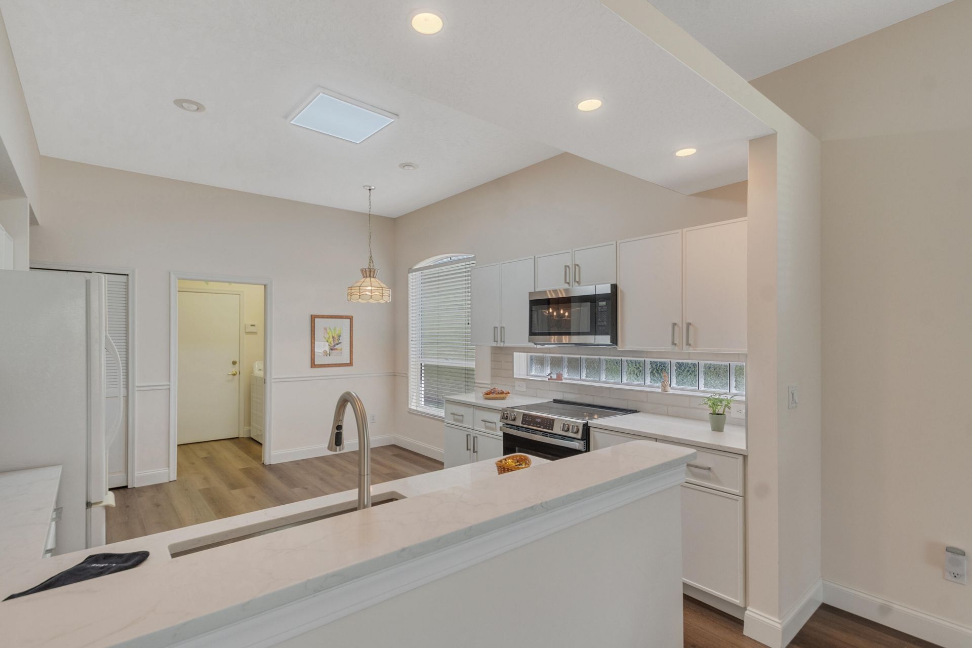 534 NW Lambrusco Drive, Port Saint Lucie, FL 34986 Photo