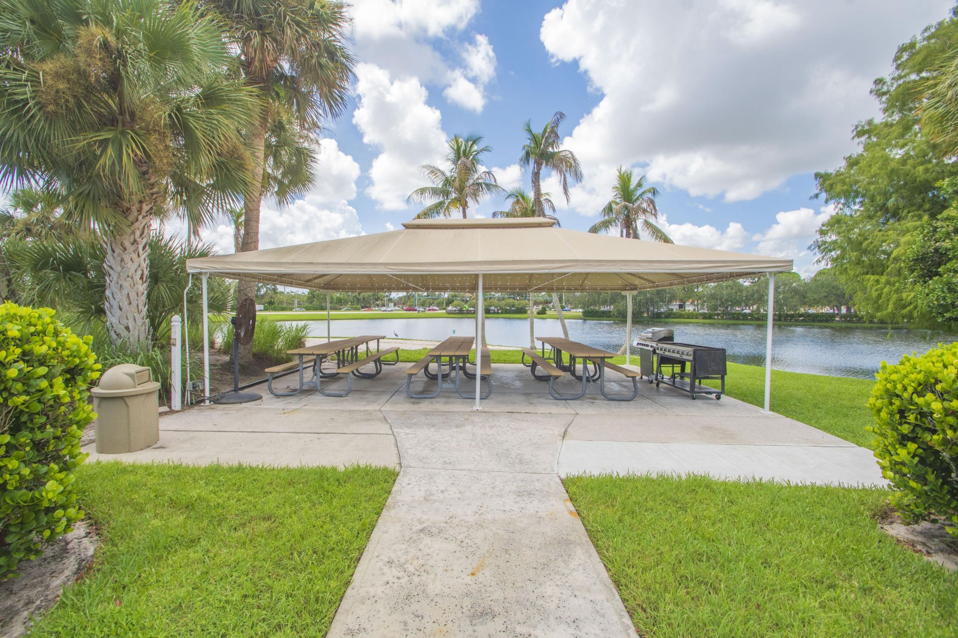 534 NW Lambrusco Drive, Port Saint Lucie, FL 34986 Photo