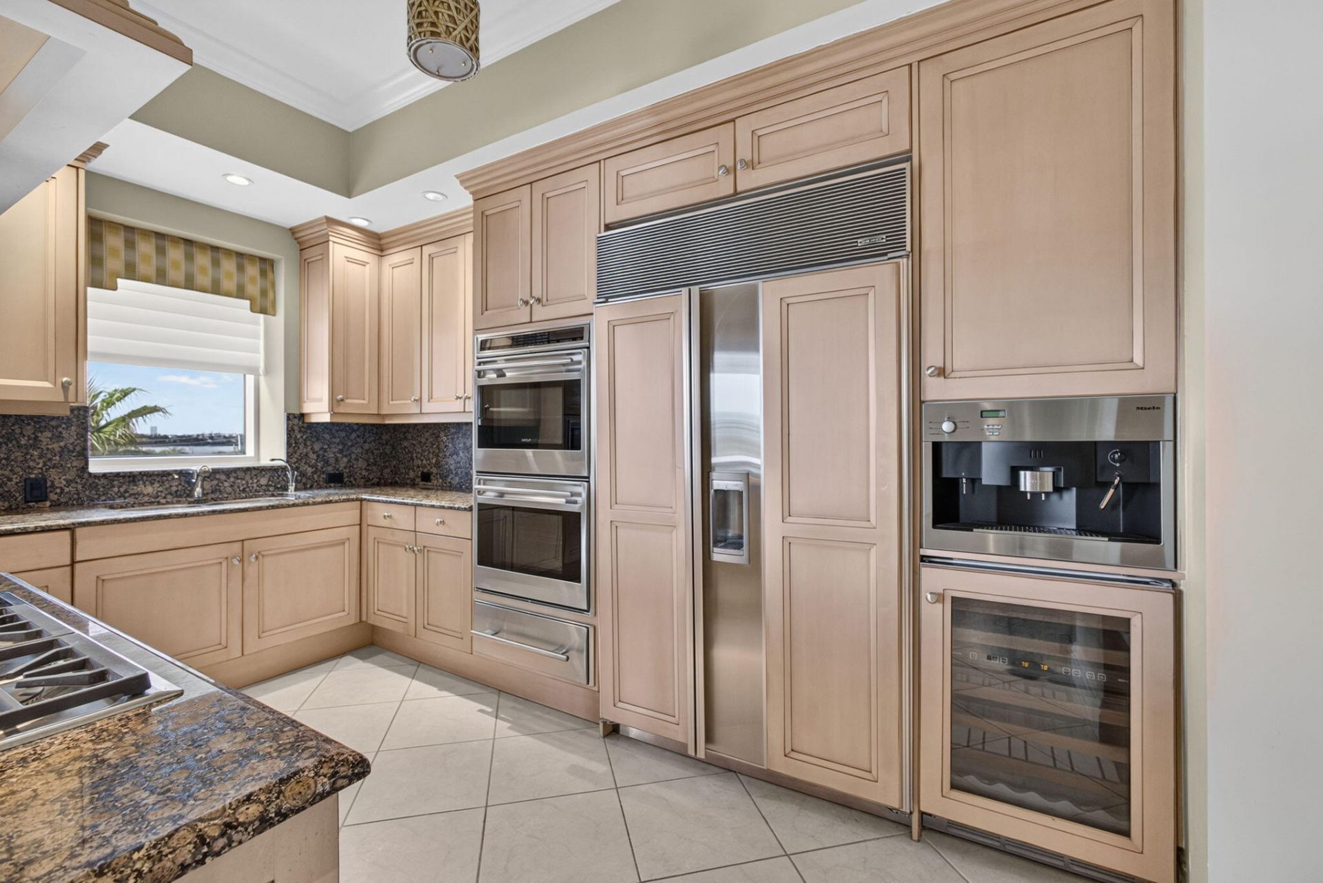 5310 N Ocean Drive, Unit 301, Singer Island, FL 33404 Photo
