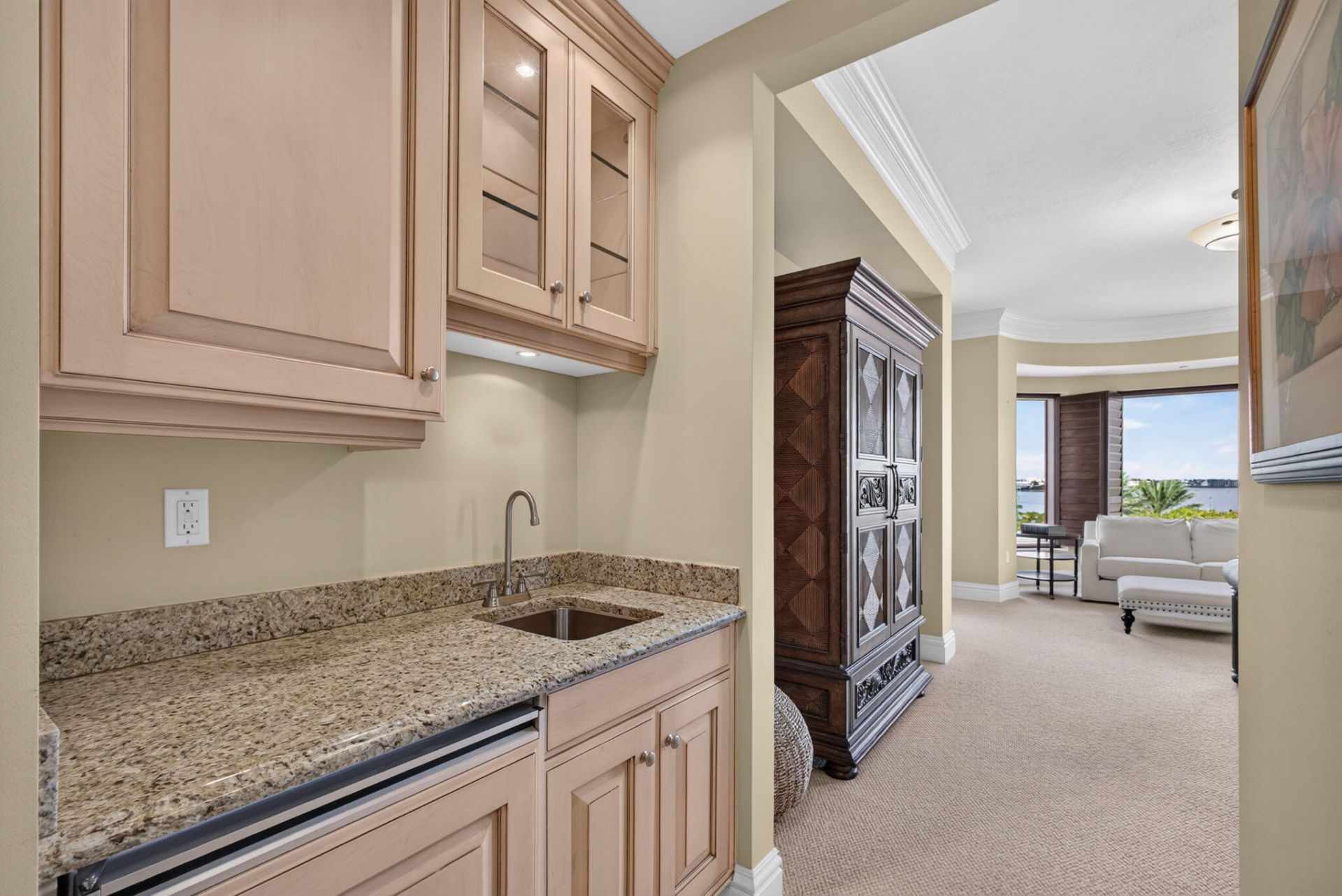 5310 N Ocean Drive, Unit 301, Singer Island, FL 33404 Photo