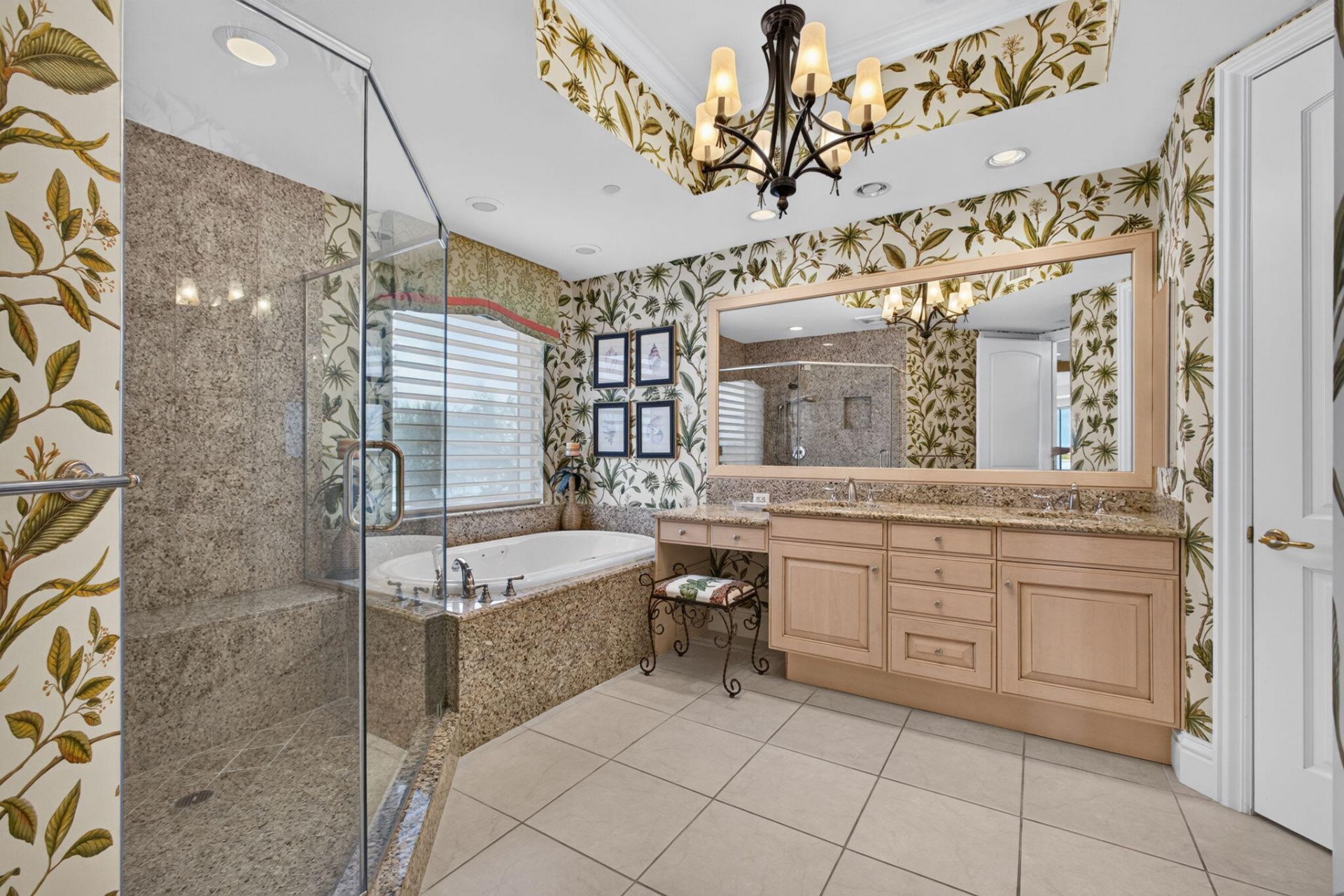5310 N Ocean Drive, Unit 301, Singer Island, FL 33404 Photo