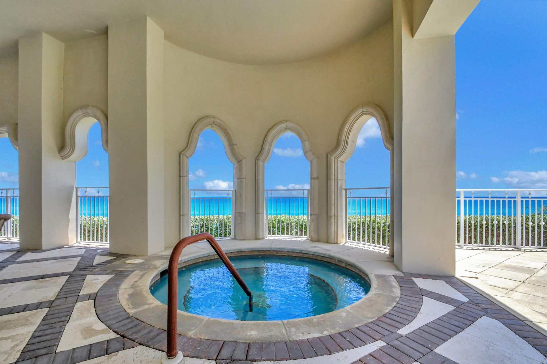 5310 N Ocean Drive, Unit 301, Singer Island, FL 33404 Photo