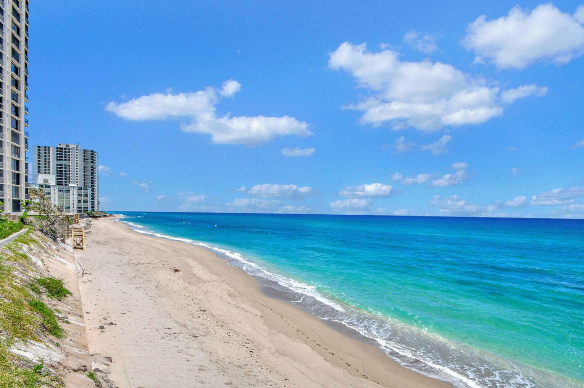 5310 N Ocean Drive, Unit 301, Singer Island, FL 33404 Photo