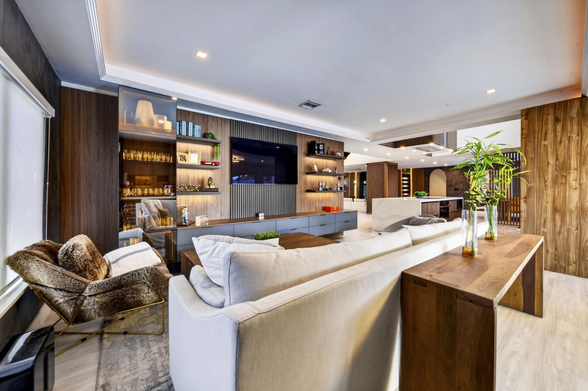 11 Castle Harbor Isle Drive, Fort Lauderdale, FL 33308 Photo