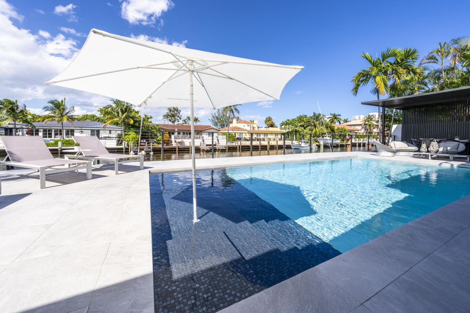 11 Castle Harbor Isle Drive, Fort Lauderdale, FL 33308 Photo