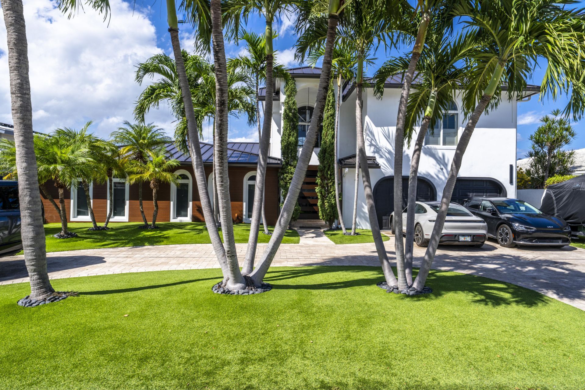 11 Castle Harbor Isle Drive, Fort Lauderdale, FL 33308 Photo