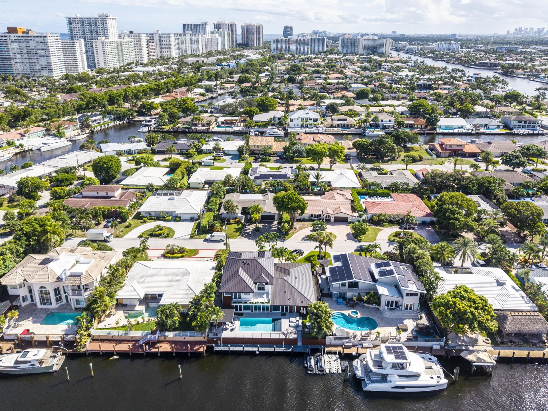 11 Castle Harbor Isle Drive, Fort Lauderdale, FL 33308 Photo