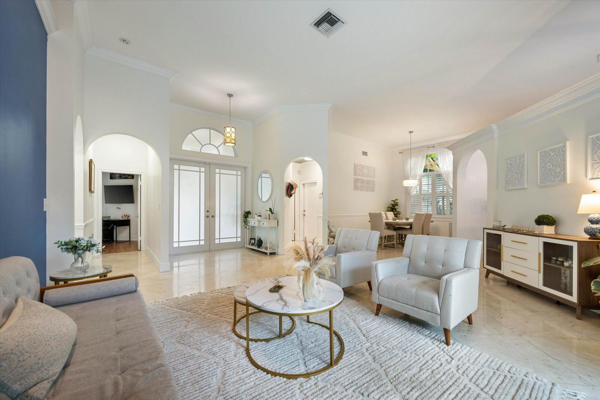 2647 Edgewater Drive, Weston, FL 33332 Photo