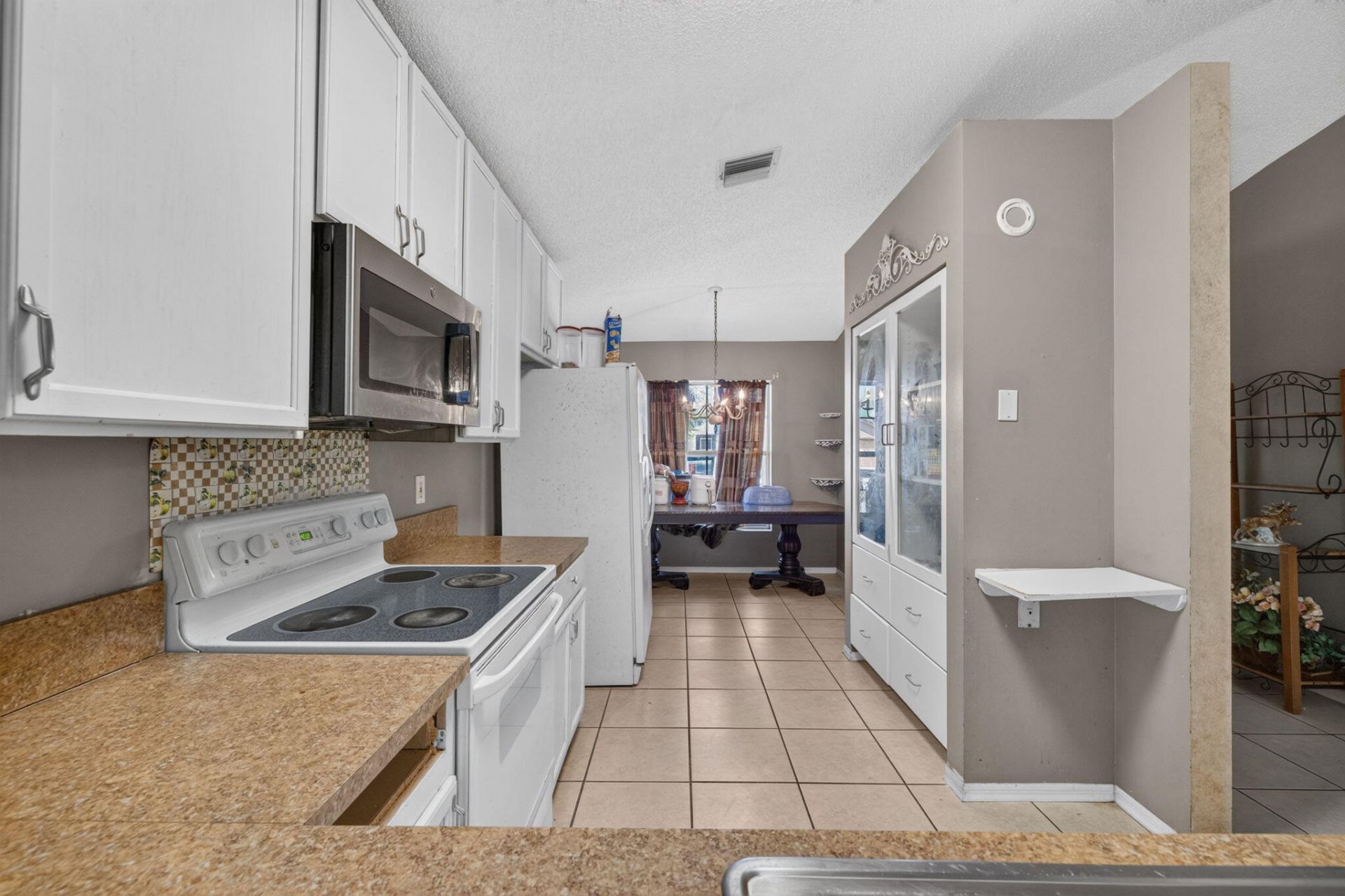 628 Stanford Lane, Port Saint Lucie, FL 34983 Photo