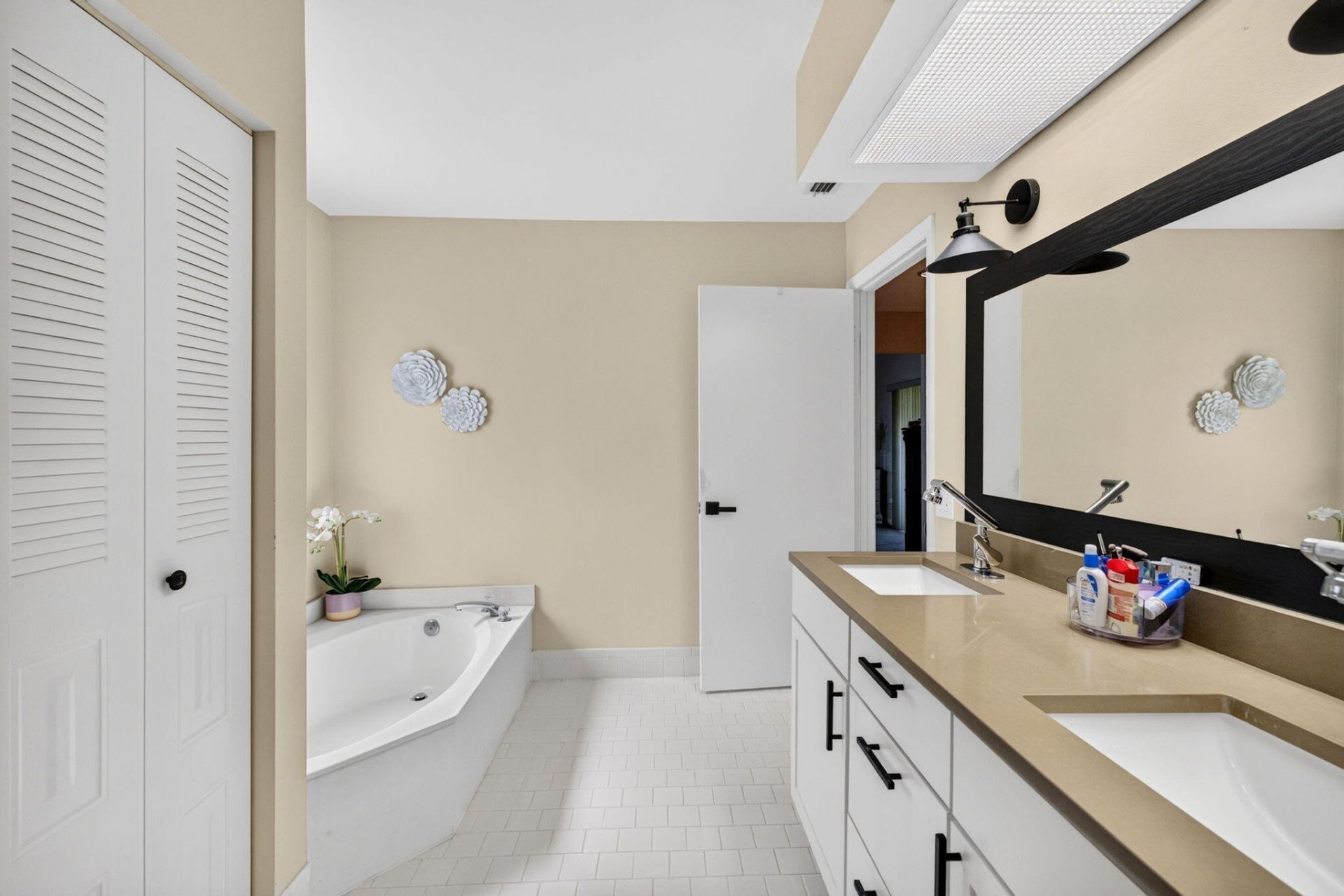2320 Riviera Drive, Delray Beach, FL 33445 Photo
