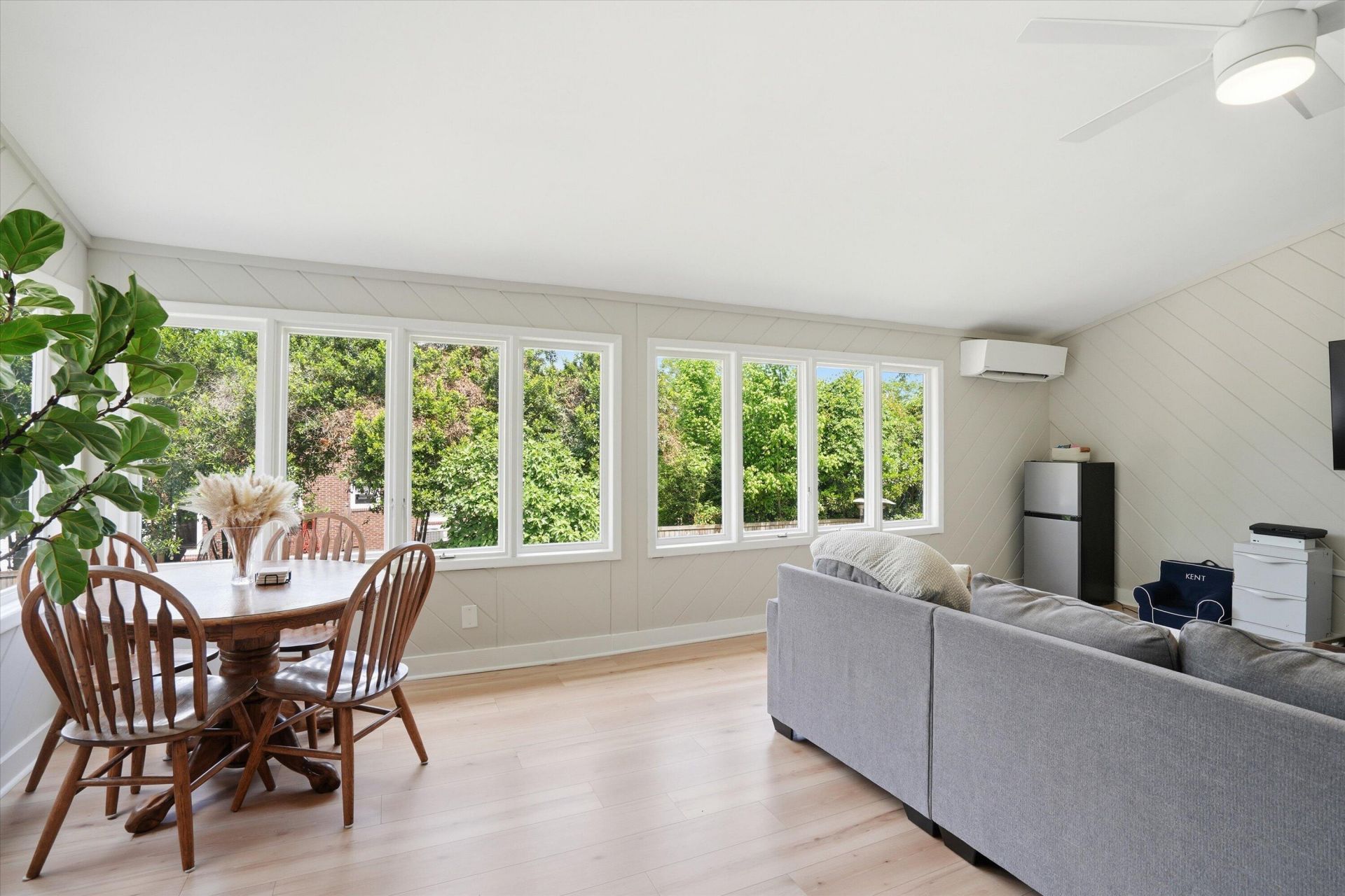 2388 Erskine Avenue Photo 41