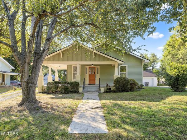 2616 Woodrow Drive, Knoxville, TN 37918