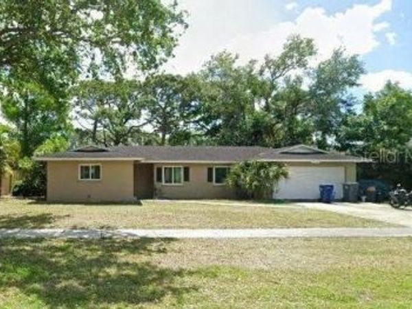 613 MONTEZUMA DRIVE, BRADENTON, FL 34209