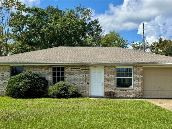 425 STATE Street, LaPlace, LA 70068