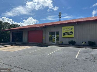 33 Amlajack Boulevard, Newnan, GA 30263