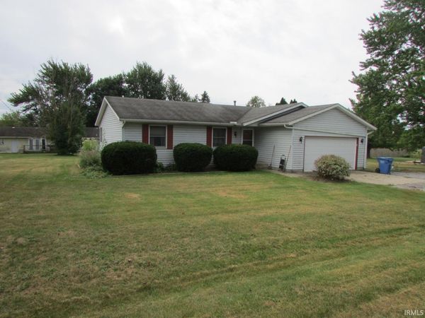 3150 E Meadowood Lane, Columbia City, IN 46725