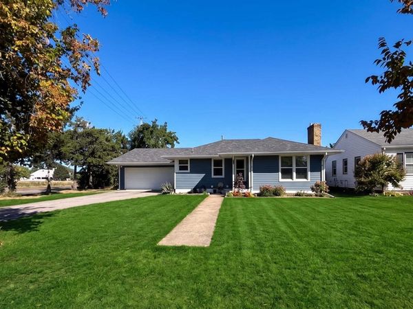 3715 Rhode Island Avenue S, Saint Louis Park, MN 55426