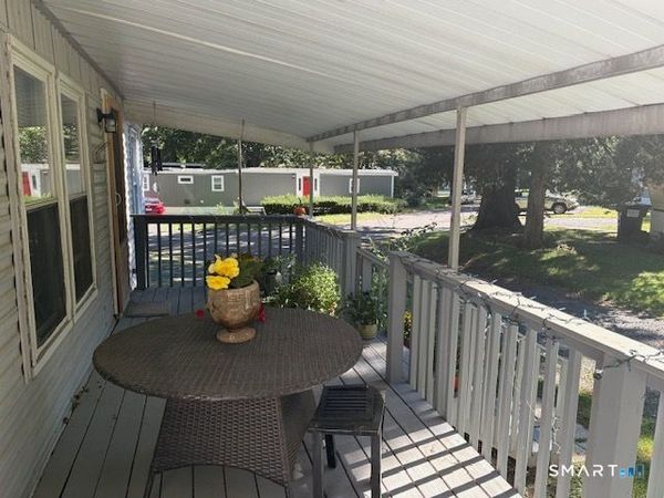 33 Green Acres Park, Westbrook, CT 06498