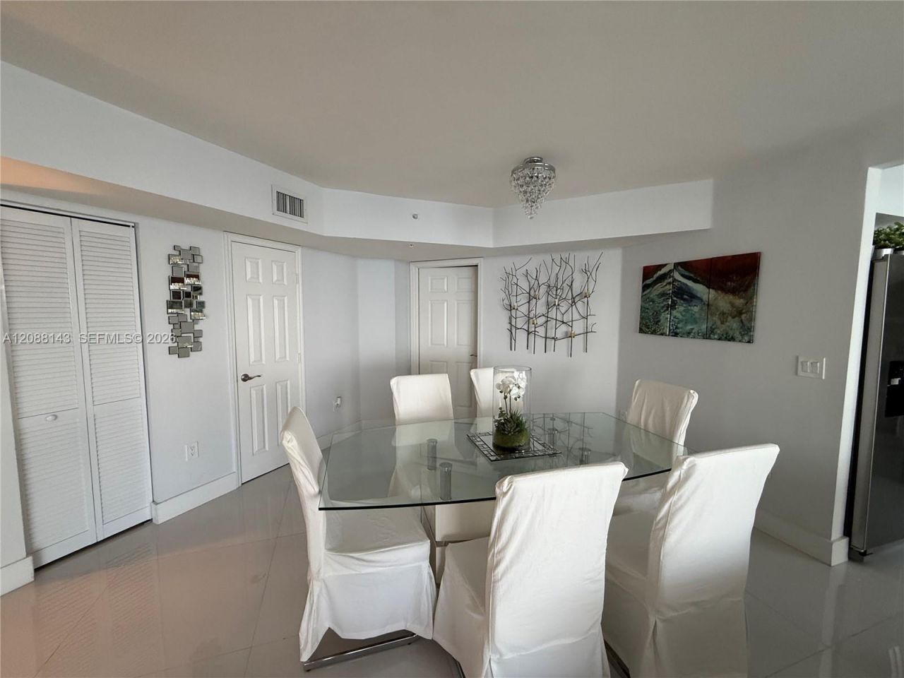 6301 Collins Ave, Unit 2108, Miami Beach, FL 33141 Photo