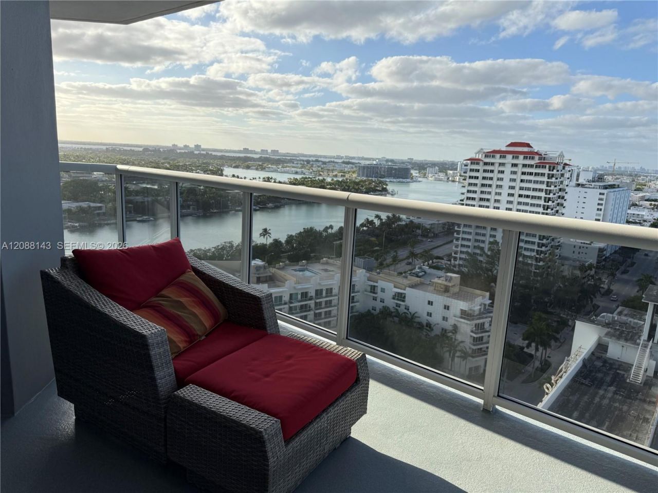 6301 Collins Ave, Unit 2108, Miami Beach, FL 33141 Photo
