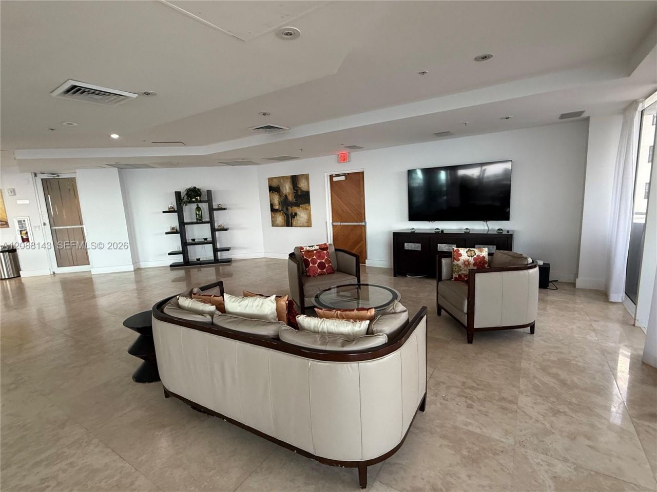 6301 Collins Ave, Unit 2108, Miami Beach, FL 33141 Photo