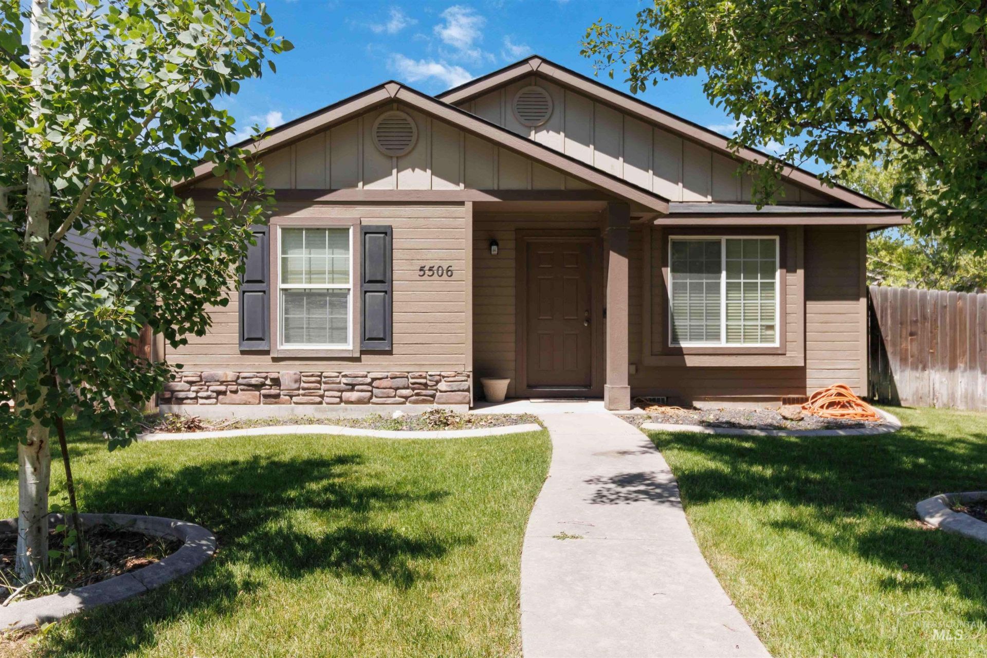 5506 S Pepperview Way, Boise, ID 83709 Main Photo