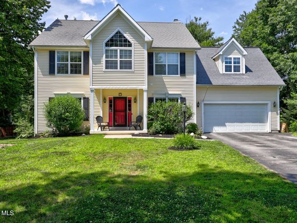 7 Emerald Lane, Saratoga Springs, NY 12866