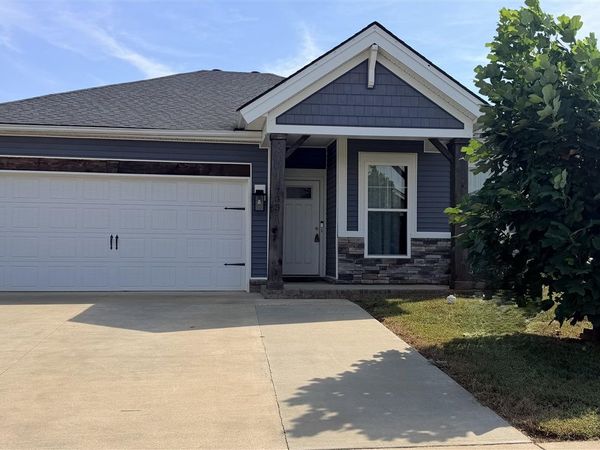 733 Kobus Street, Bowling Green, KY 42104