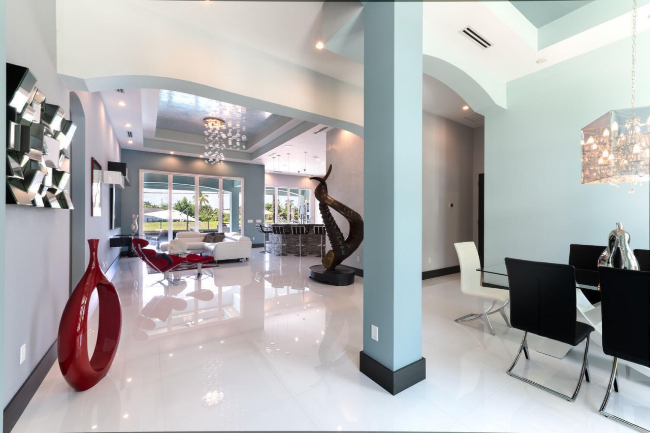 206 Arlington Road, West Palm Beach, FL 33405 Photo