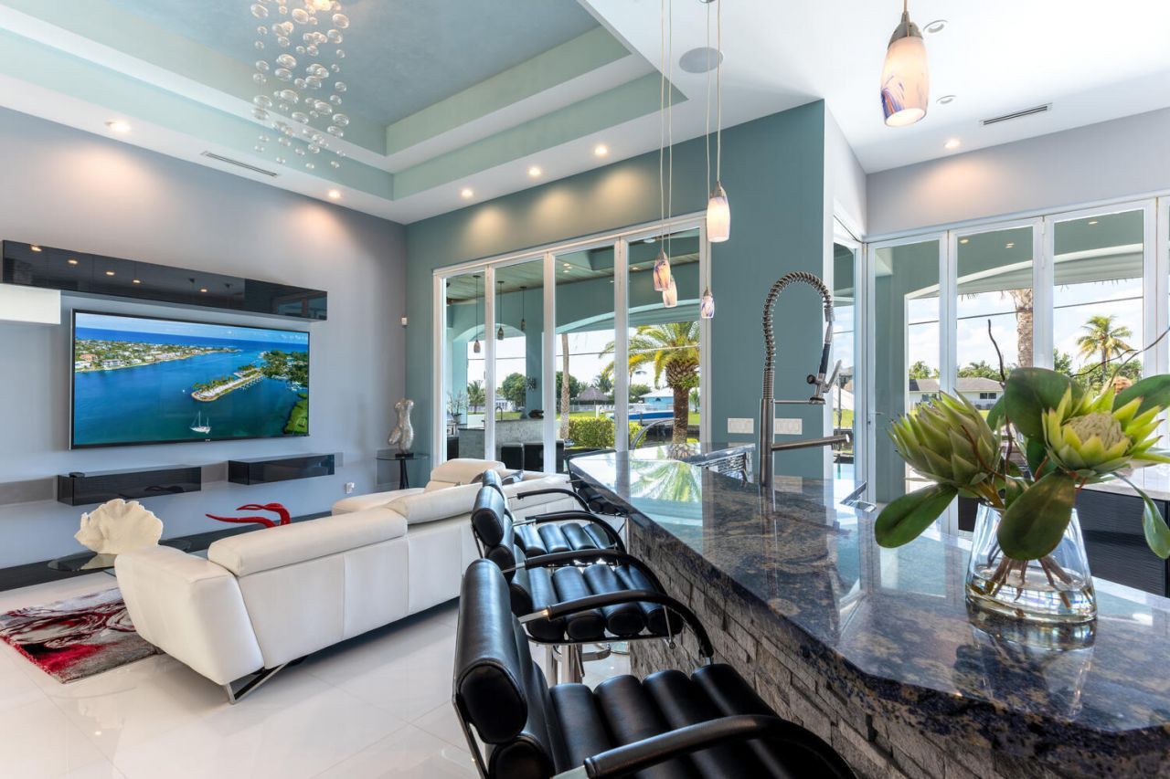 206 Arlington Road, West Palm Beach, FL 33405 Photo