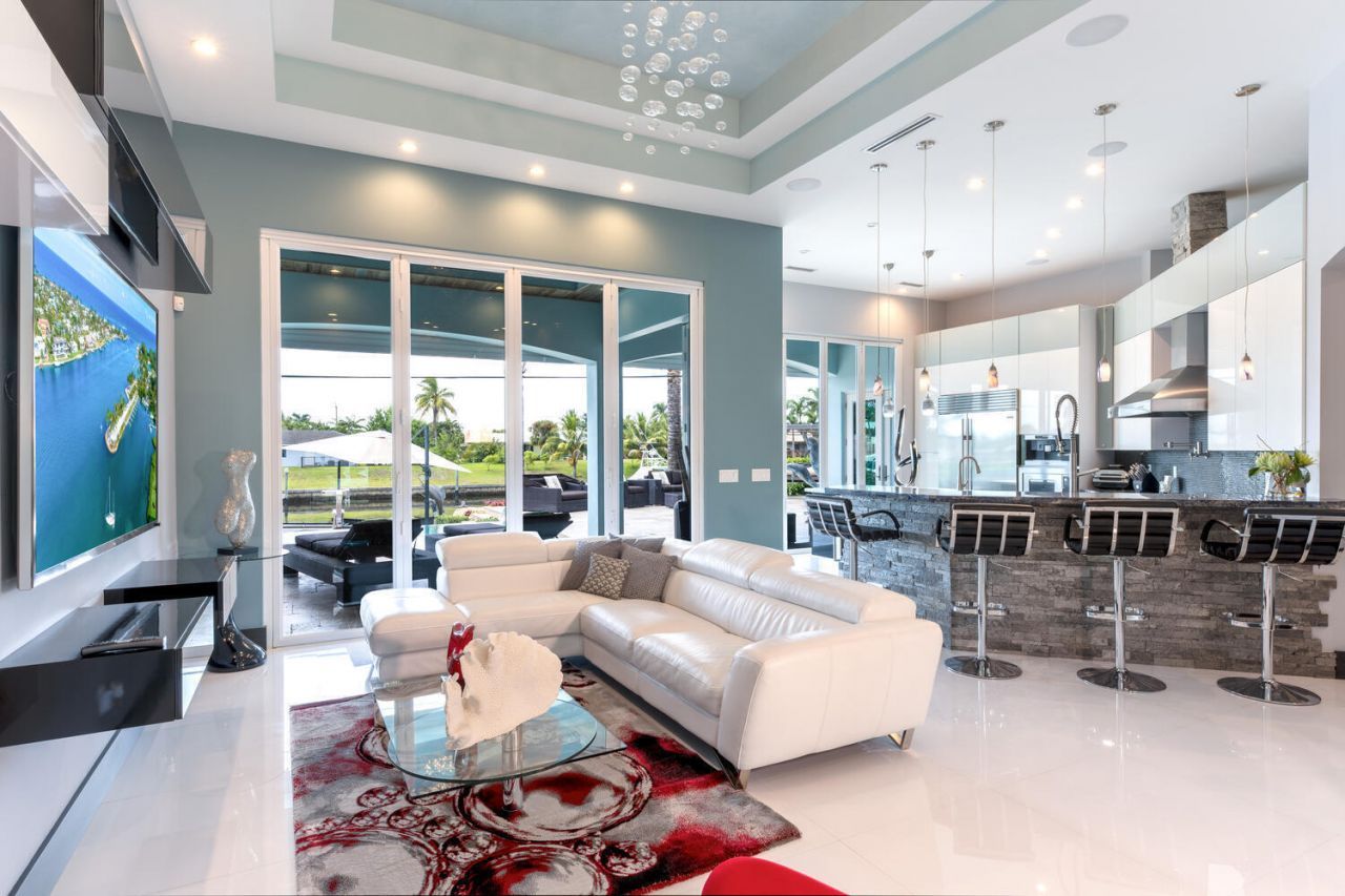 206 Arlington Road, West Palm Beach, FL 33405 Photo
