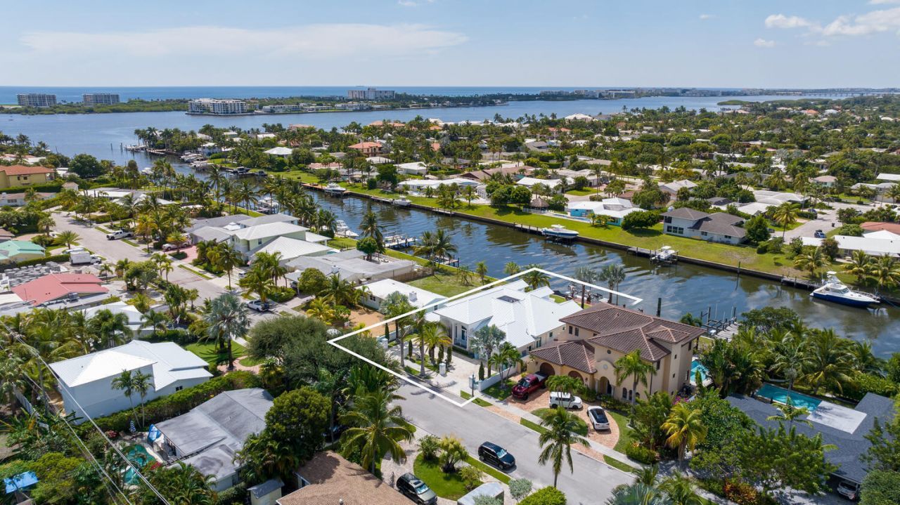 206 Arlington Road, West Palm Beach, FL 33405 Photo