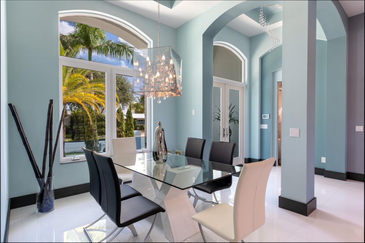 206 Arlington Road, West Palm Beach, FL 33405 Photo