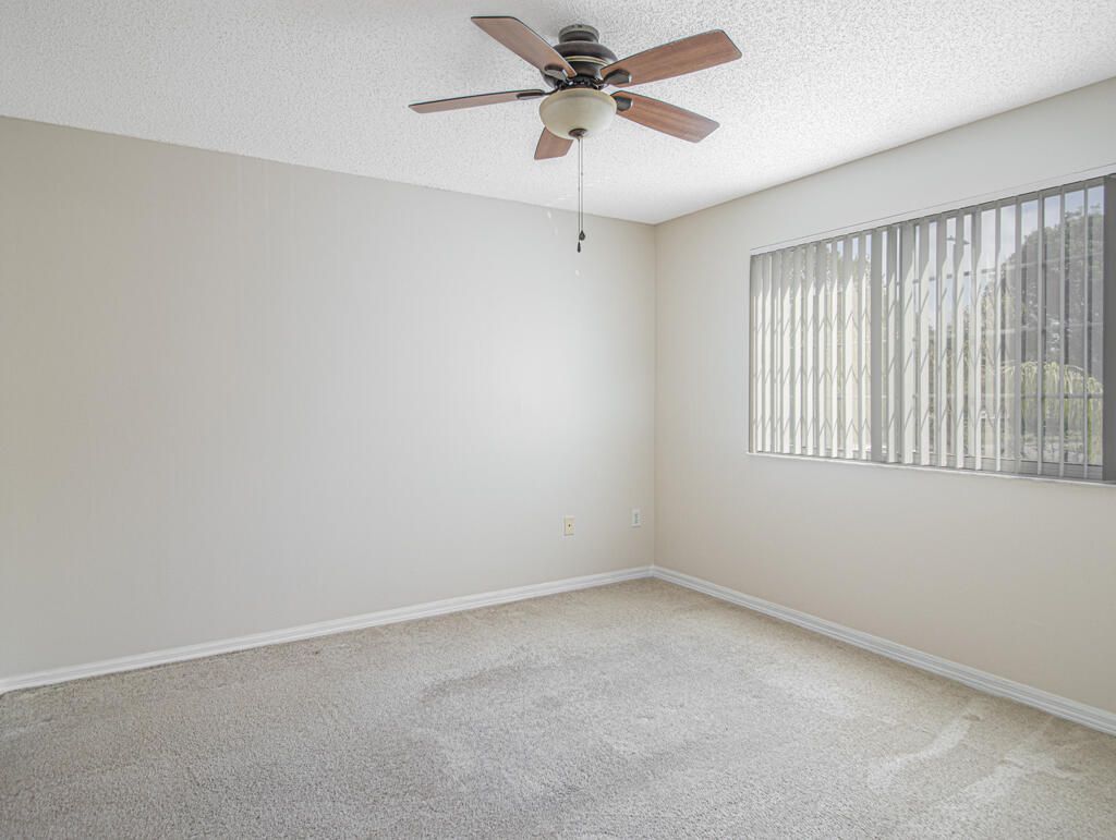 500 Crestwood Court N, Unit 506, Royal Palm Beach, FL 33411 Photo