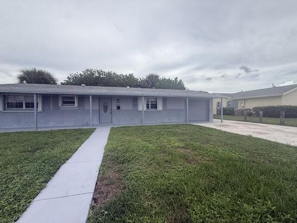 4401 N Australian Avenue, West Palm Beach, FL 33407