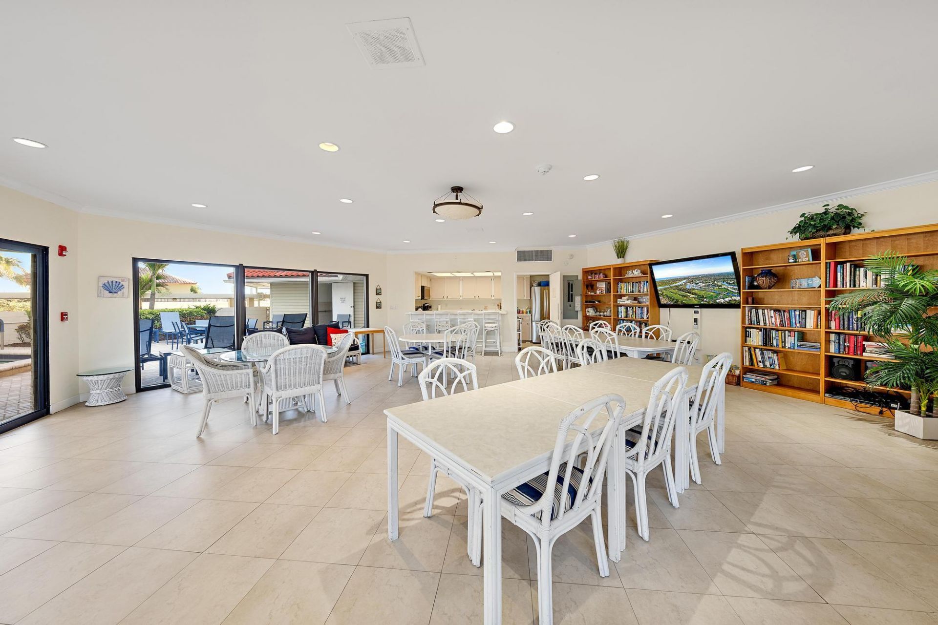 5480 N Ocean Drive, Unit A5B, Singer Island, FL 33404 Photo