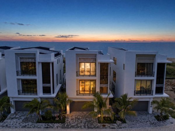 4356 DIAMOND SHORES Way, Fort Pierce, FL 34949