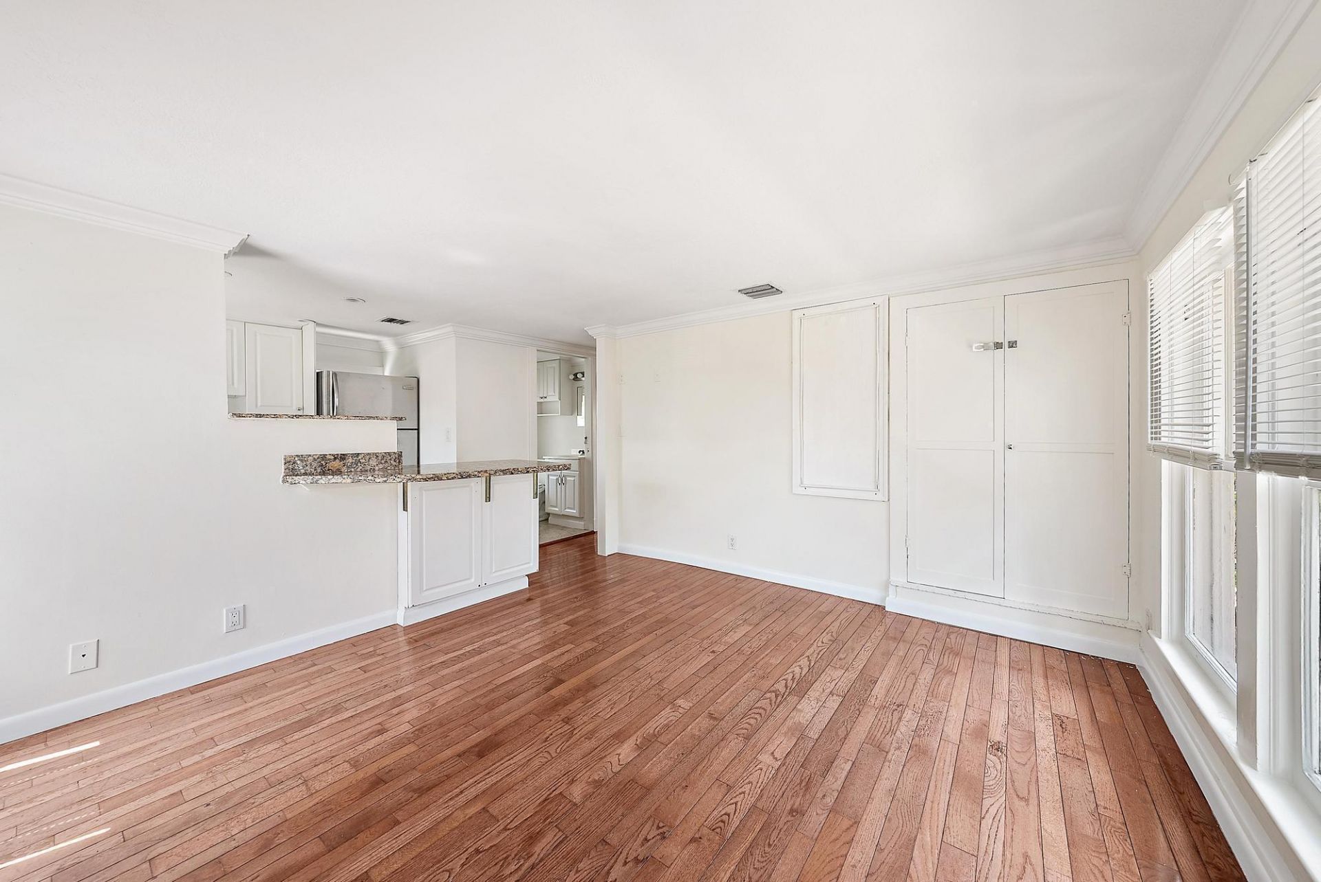 228 9th Street, West Palm Beach, FL 33401 Photo
